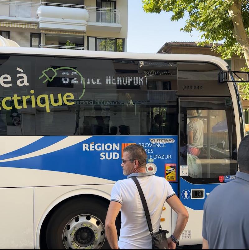 Bus 82 from and to Nice aeroport